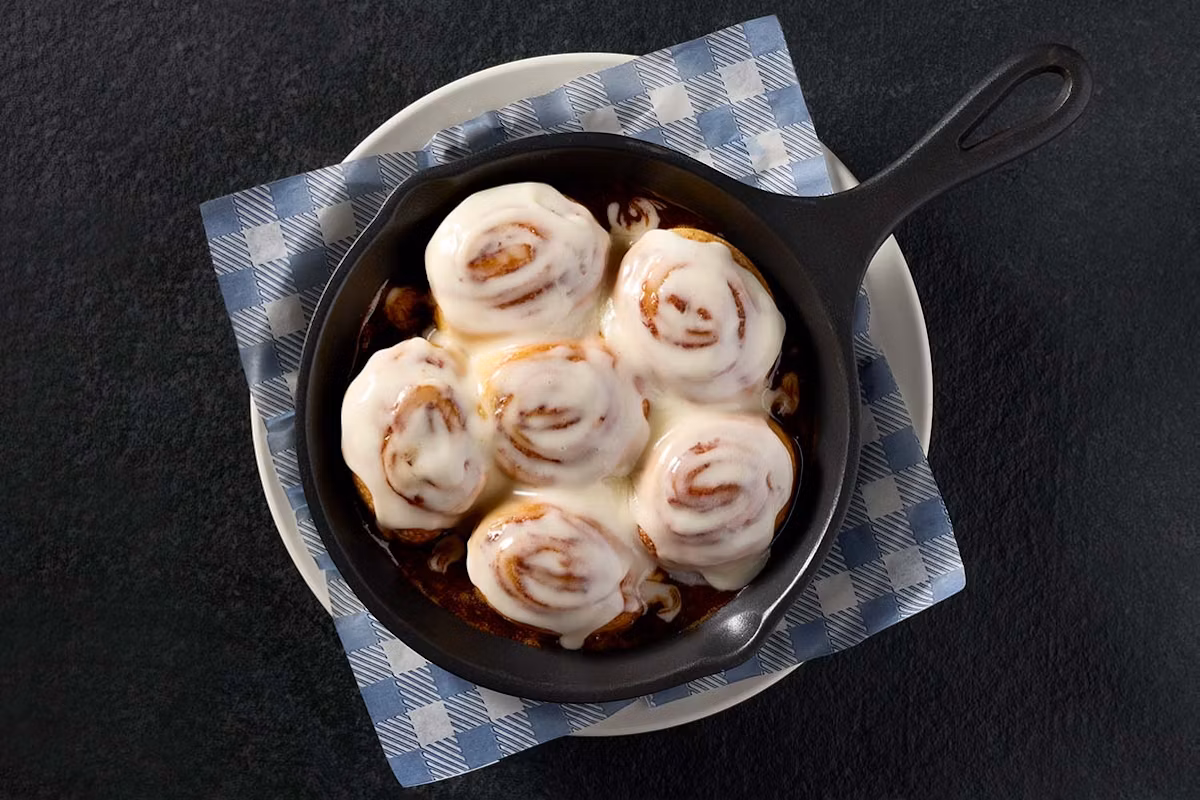 Cinnamon Roll Skillet